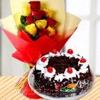 send Order Yellow Red Roses Bouquet n Half Kg Black Forest Cake Delivery
