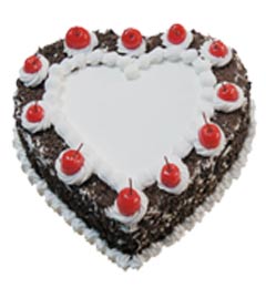 1Kg Eggless Heart Shaped Black Forest Cake