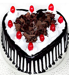 Half Kg Heart Shaped Blackforest Cake