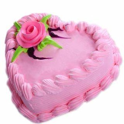 Heart Shape Strawberry Cake 1Kg
