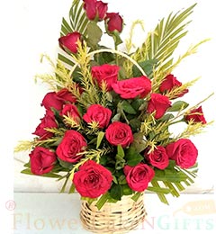 Designer Red Roses Bouquet