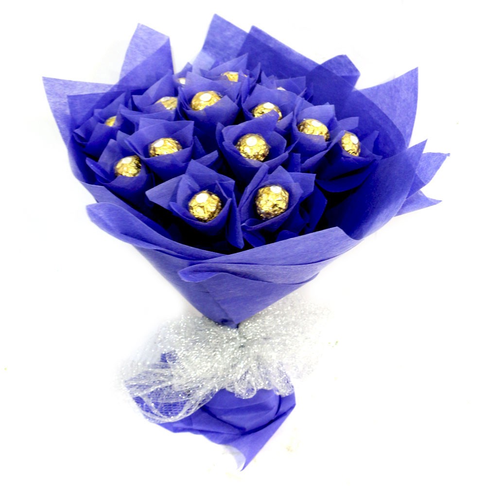 16 piece Ferrero Rocher chocolate bouquet