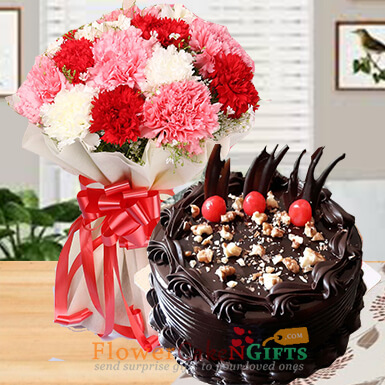 half kg eggless dry fruit chocolate cake n carnation bouquet