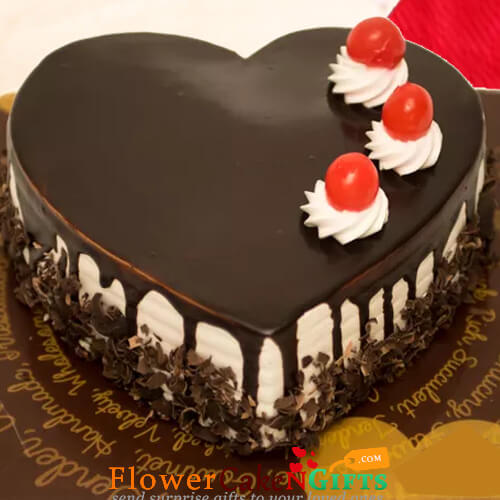 1kg eggless heart shaped choco vanilla cake