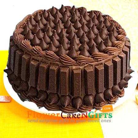 half kg kit kat chocolate cake