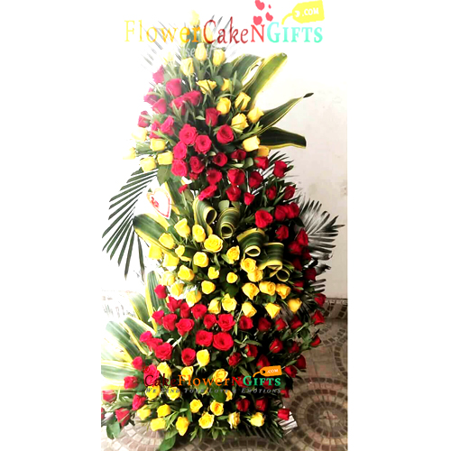 100 roses arrangement